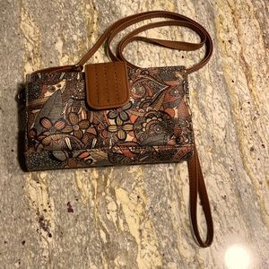 Sakroots Wristlet/Crossbody in Sienna Desert Design